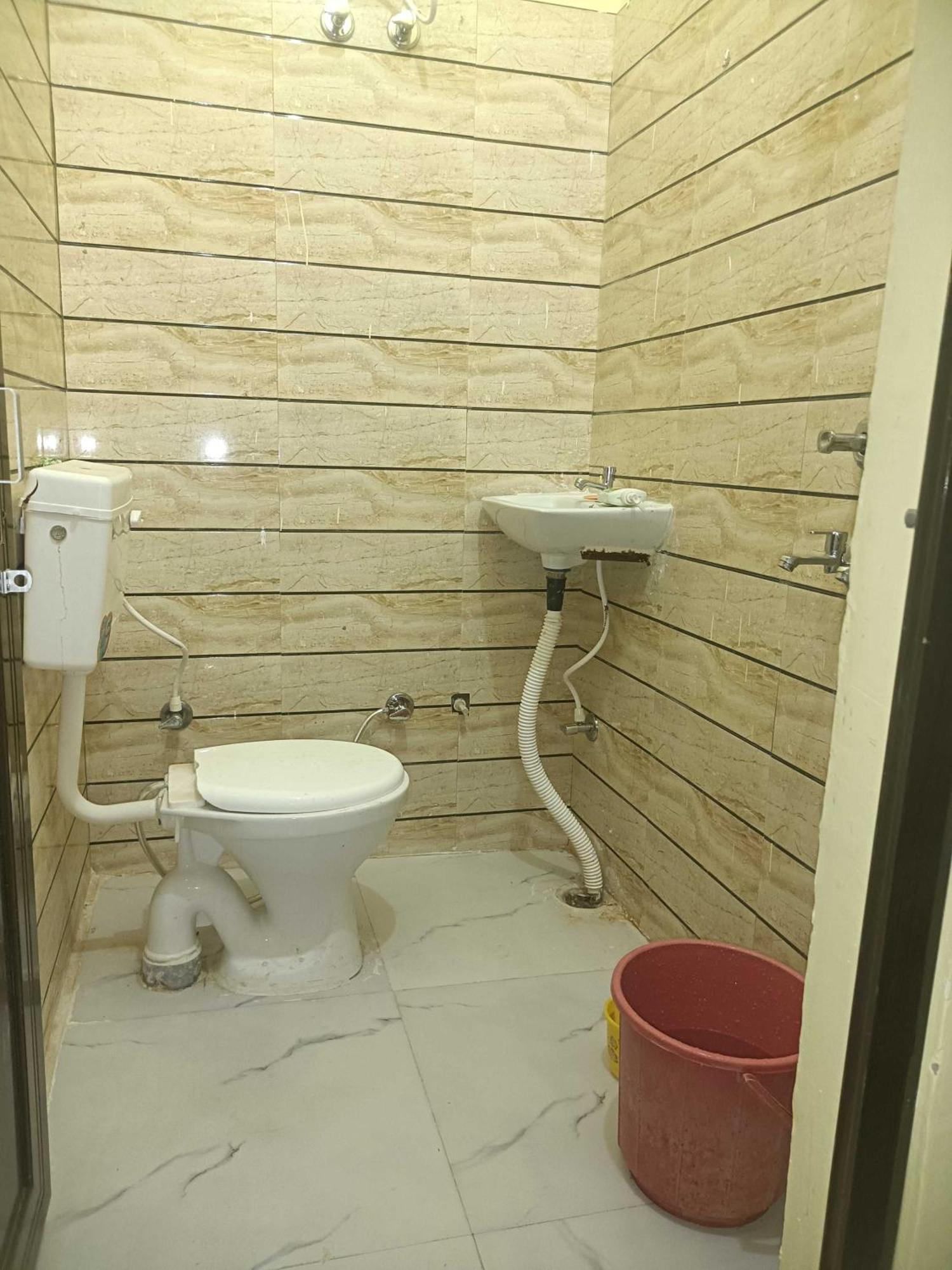 Hotel O Gracious Inn 勒克瑙 外观 照片