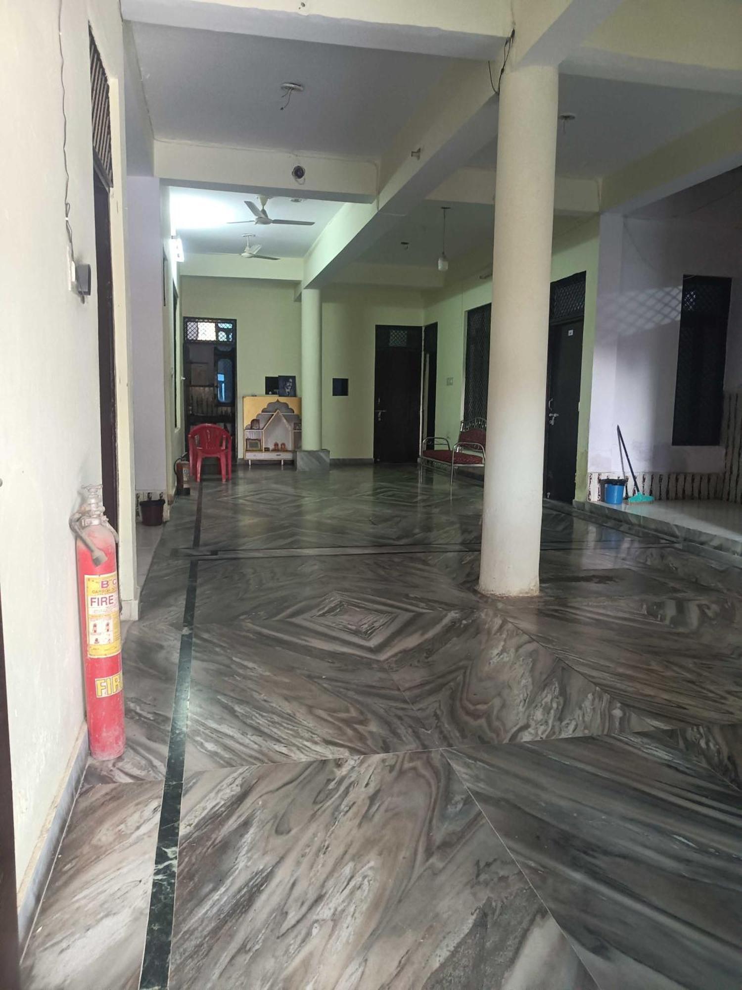 Hotel O Gracious Inn 勒克瑙 外观 照片